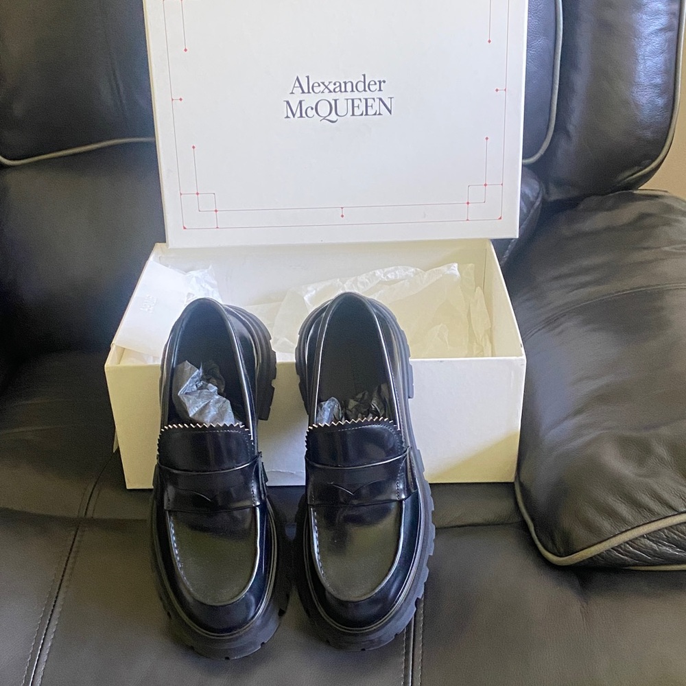 Alexander McQueen Wander Platform Penny Loafer Womens